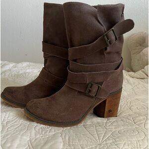 Dolce vita suede boots